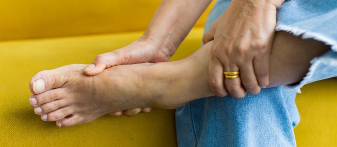 Minimal Incision Toe Bone Spur Removal | OrthoConnecticut